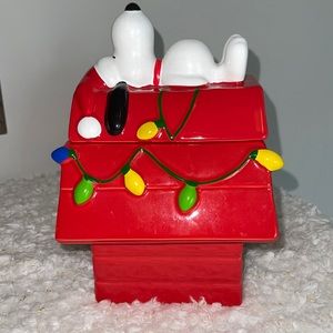 Peanuts Snoopy Telaora 50 year Anniv. treat jar